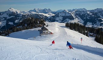 Skiing/Snowboarding